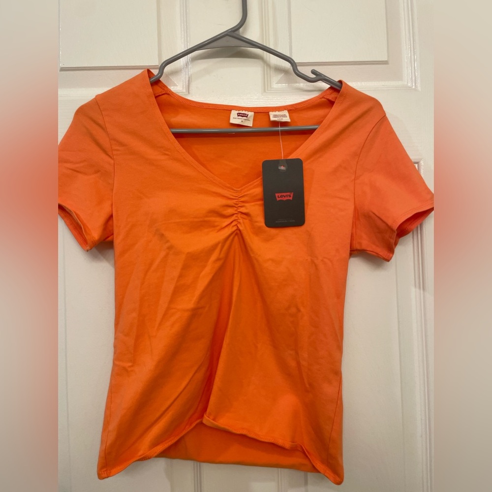 Levi’s top
